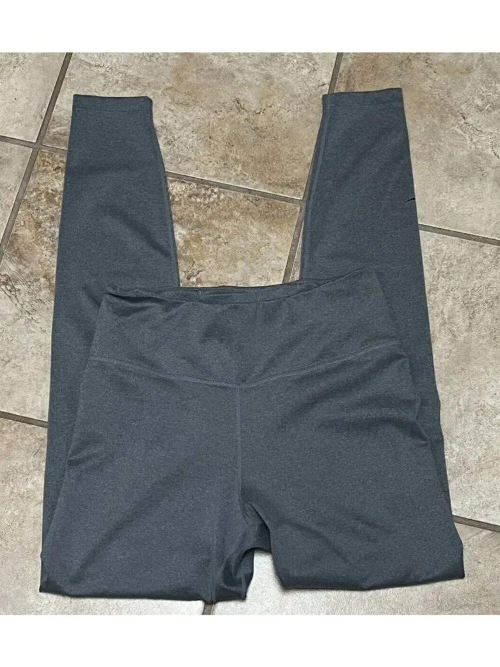 Nike Dri Fit Women’s Mid-Rise Activewear Leggings Gray AJ8827-098 SZ Small U8-31